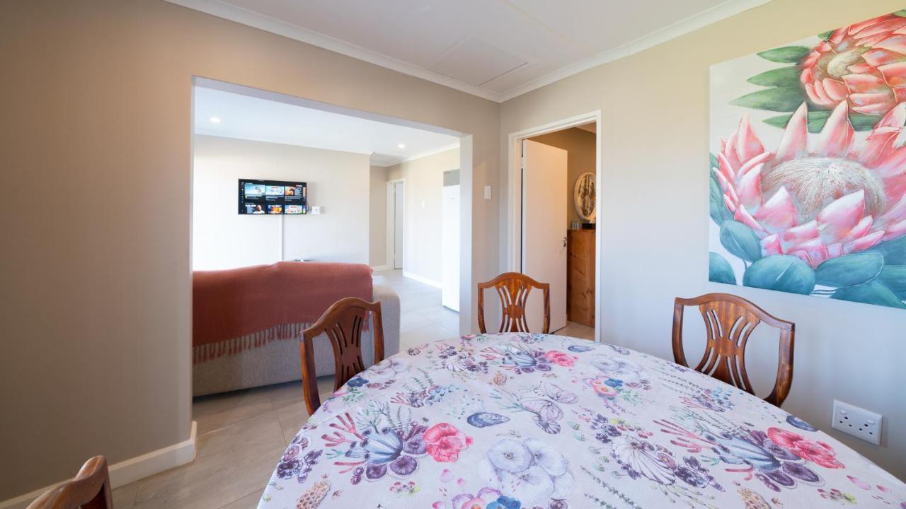 Equestre Bnb Pietermaritzburg Bagian luar foto